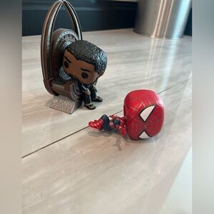 Marvel Black Panther and Spider-Man Collectible Set